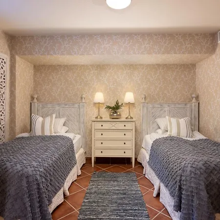Millie Mansion An Ultimate Luxury For Rent In *