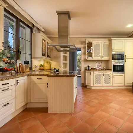 Millie Mansion An Ultimate Luxury For Rent In * Marbella